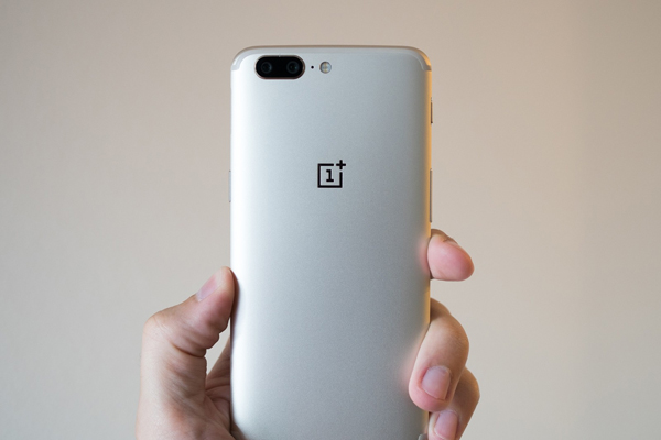 oneplus 5t to retain 35mm headphone jack 268583