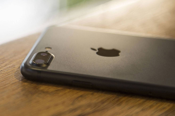 apple may introduce 3 new iphones this year 294846