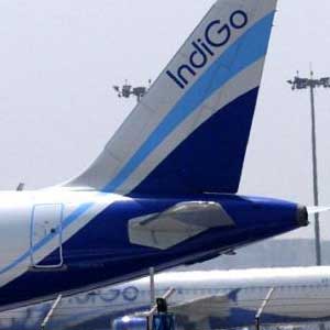  Qatar Airways wants stake in India IndiGo