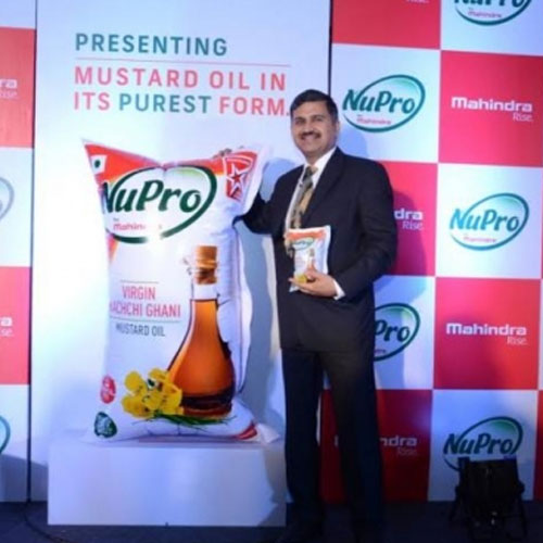  Mahindra and Mahindra drives into edible oil business