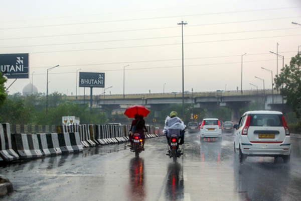 Storm wreaks havoc in Delhi-NCR, Meteorological Department again issued warning - Delhi News in Hindi