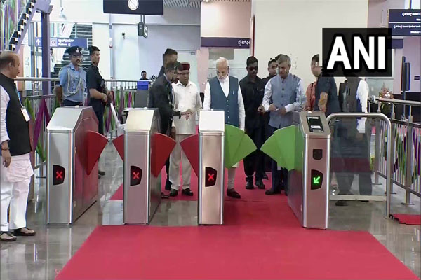 PM Modis gift to Karnataka: Metro line costing Rs 4,249 crore in Bengaluru dedicated to the public - Bengaluru News in Hindi