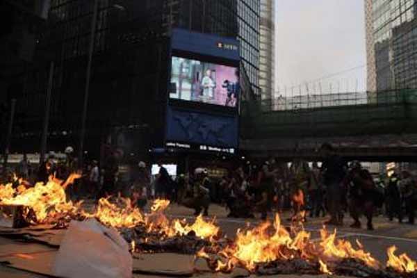 10,242 arrested over HK social unrest - World News in Hindi