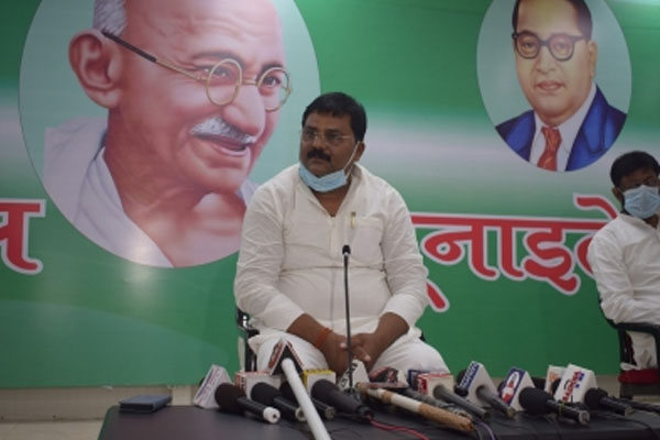 जदयू की बिहार कमिटी में आगामी चुनावों की तैयारियों के संकेत...