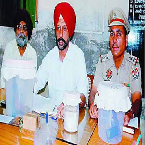 लूटपाट करने वाले गिरोह के 4 सदस्य गिरफ्तार