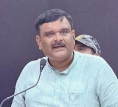 Former BJP MP accuses SP worker of death threat - Kannauj News in Hindi