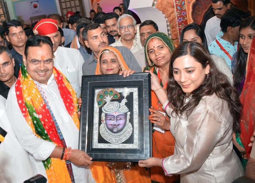 बीकानेर हाउस परिसर में राजस्थान उत्सव-2025 : मुख्यमंत्री भजनलाल शर्मा ने दीप प्रज्वलित कर किया राजस्थान उत्सव का शुभारंभ
