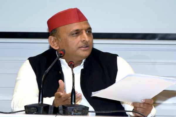 Government gives false figures regarding employment: Akhilesh - Lucknow News in Hindi