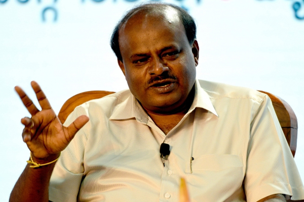 HD Kumaraswamy says, Karnataka cabinet expansion on June 12 - Bengaluru News in Hindi
