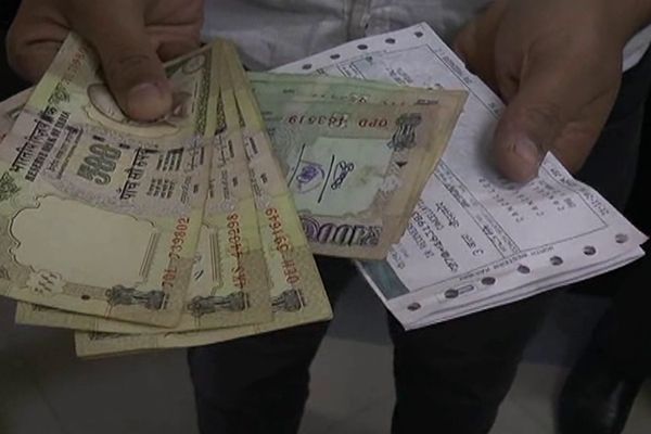 Note ban disregard by railway, forced to take old notes of 500 - Jaisalmer News in Hindi