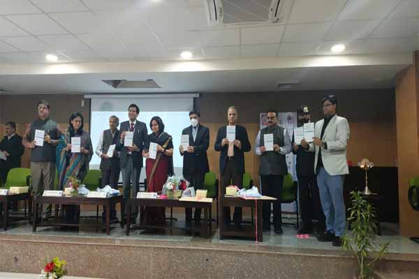 Release of the book Digital Revolution in Social Sector written by IAS Dr. Samit Sharma - Jaipur News in Hindi