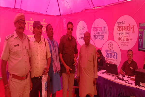 Folk artistes got their registration done in inflation relief camp of Khasa Kothi - Jaipur News in Hindi
