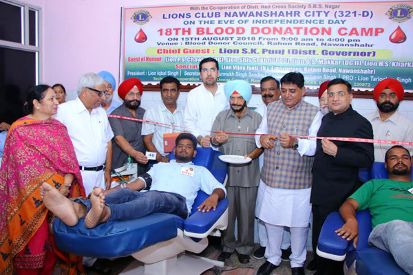 chandigarh news : Blood donation is the best work for the strengthening of communal harmony in the india : shyam sundar Arora - Punjab-Chandigarh News in Hindi