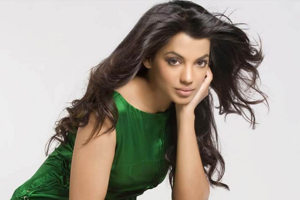 mugdha godse Birthday Special - Bollywood News in Hindi