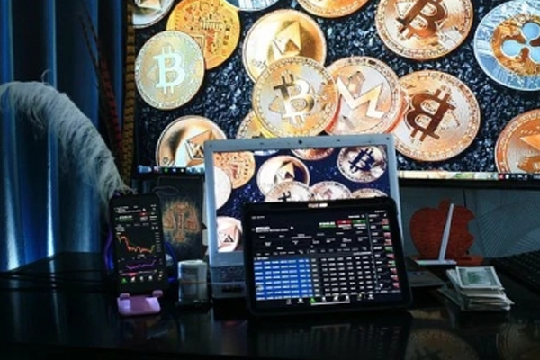 Crypto scams biggest threat to investors now, warns top US body - World News in Hindi