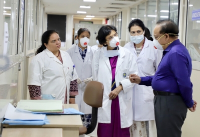 Center asks states to maintain high standards of medical devices - Delhi News in Hindi
