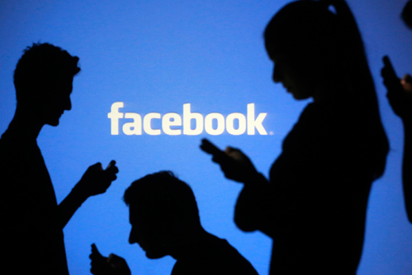 Facebook stops third-party apps from stealing users data - World News in Hindi