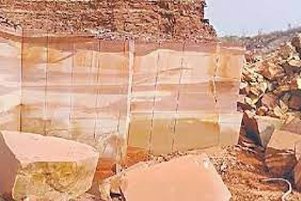 Environment clearance to 37 mandate holders of Banshipaharpur, legal mining of pink-red stone started in 3 mines after 26 years - Jaipur News in Hindi