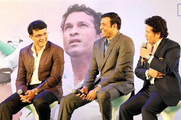 BCCI contradicts media reports on sachin,saurav,vvs demanded money for coach selection - Sports News in Hindi