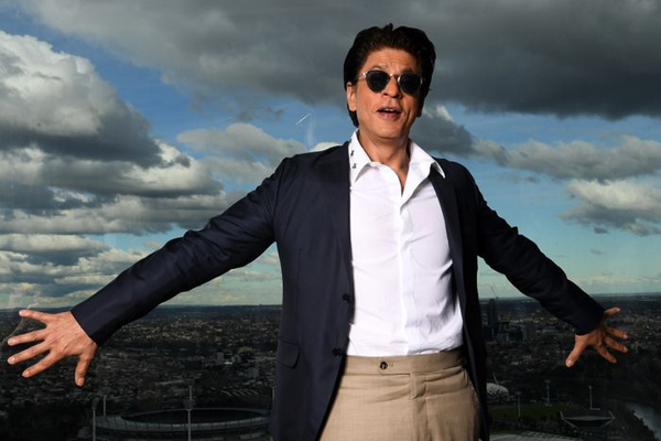 Shah Rukh Khan awarded Honorary Doctorate of Letters - Bollywood News in Hindi
