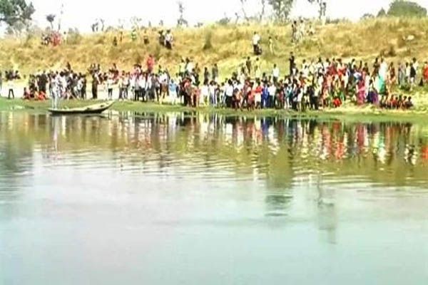 engineering student Shrouded in Gomti river in sultanpur - Sultanpur News in Hindi