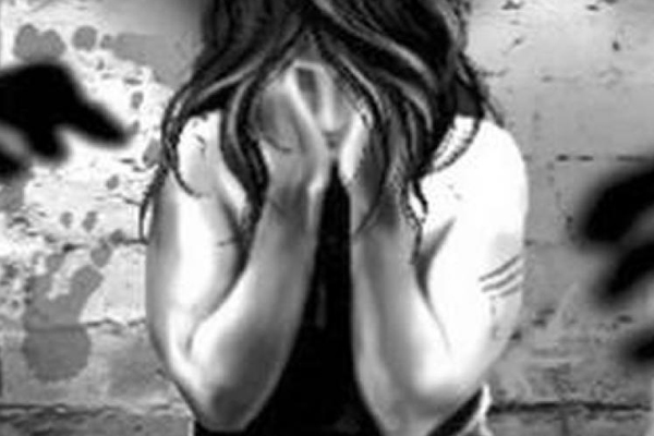 Teenager raped in Jaipur, misbehaved with pressure from friends - Jaipur News in Hindi