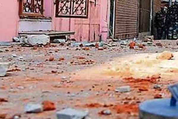 Two communities quarrel in Jaipur, panic spread due to stone pelting - Jaipur News in Hindi