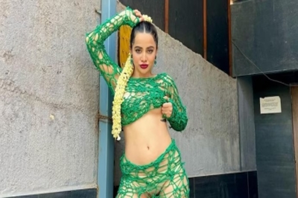 Urfi Javed apologized for dressing sense - Bollywood News in Hindi