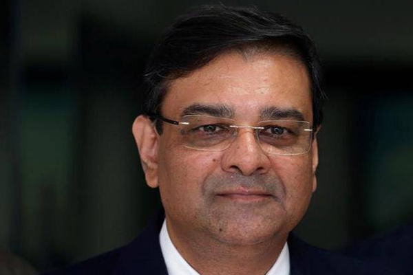 Urjit Patel considering resigning as RBI governor after rift with govt : Report - India News in Hindi