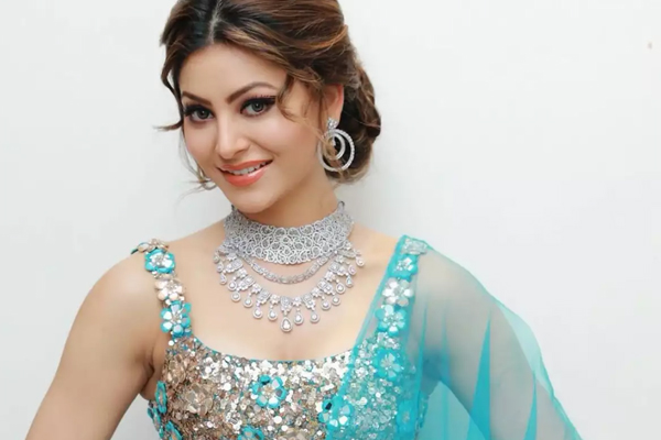 Urvashi Rautela: Got help from Randeep Hooda for my Inspector Avinash role - Bollywood News in Hindi