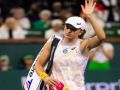 World No. 1 Sweatek takes break due to injury