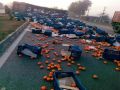 Uncontrolled reflex truck collided with dividers in faizabad