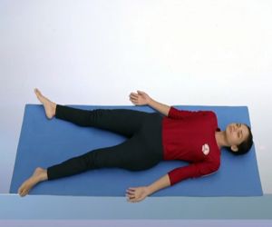 Practicing Shavasana will give relief from the fatigue and stress of the whole day - Hindi News